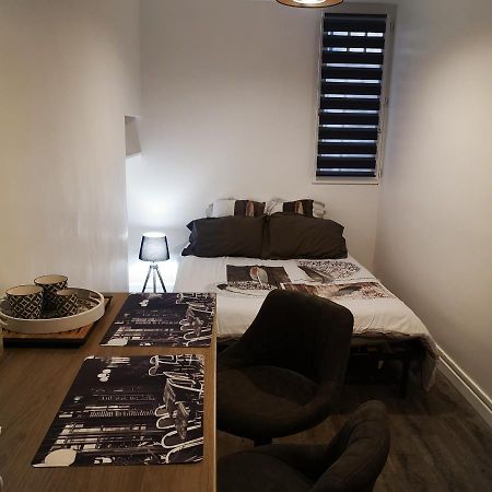 Апартаменты Studio Centre D Aix Экс-ан-Прованс Экстерьер фото